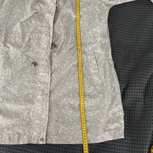 M&S Raincoat - Picture 8 of 8